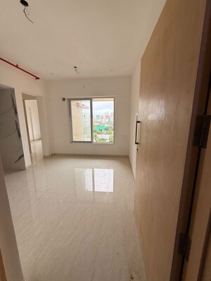Room in 1 BHK Apartment at Parekh Celeste, Goregaon West – for Sale