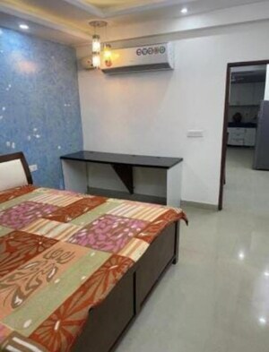 Bedroom in 3 BHK Apartment at Nagla Road – for Rent