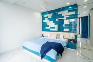 Bedroom in 5 BHK Apartment at Oberoi Realty Esquire, Goregaon East – for Sale