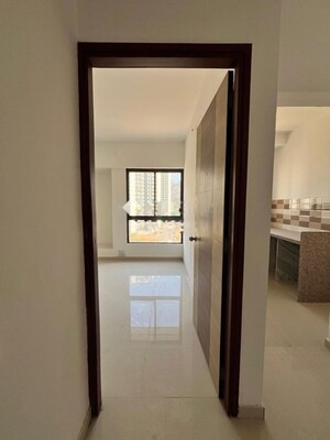 Room in 1 BHK Apartment at Wadhwa Wise City, Old Panvel – for Rent