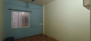Room in 1 BHK Apartment at Trupti Garden CHS, Vadgaon Budruk – for Rent