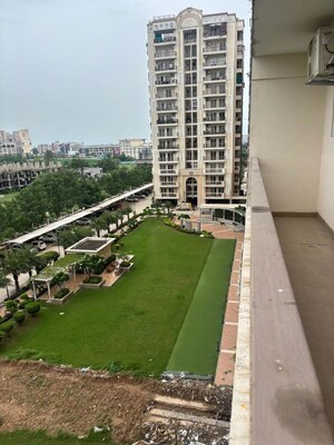3 BHK Apartment For Rent in Affinity Greens, International Airport Road