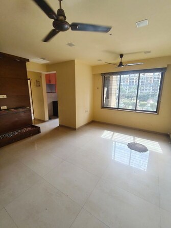 2 BHK Apartment For Rent in Vijay Vilas Taurus Building 11 To 15 in Ghodbunder Road, Thane
