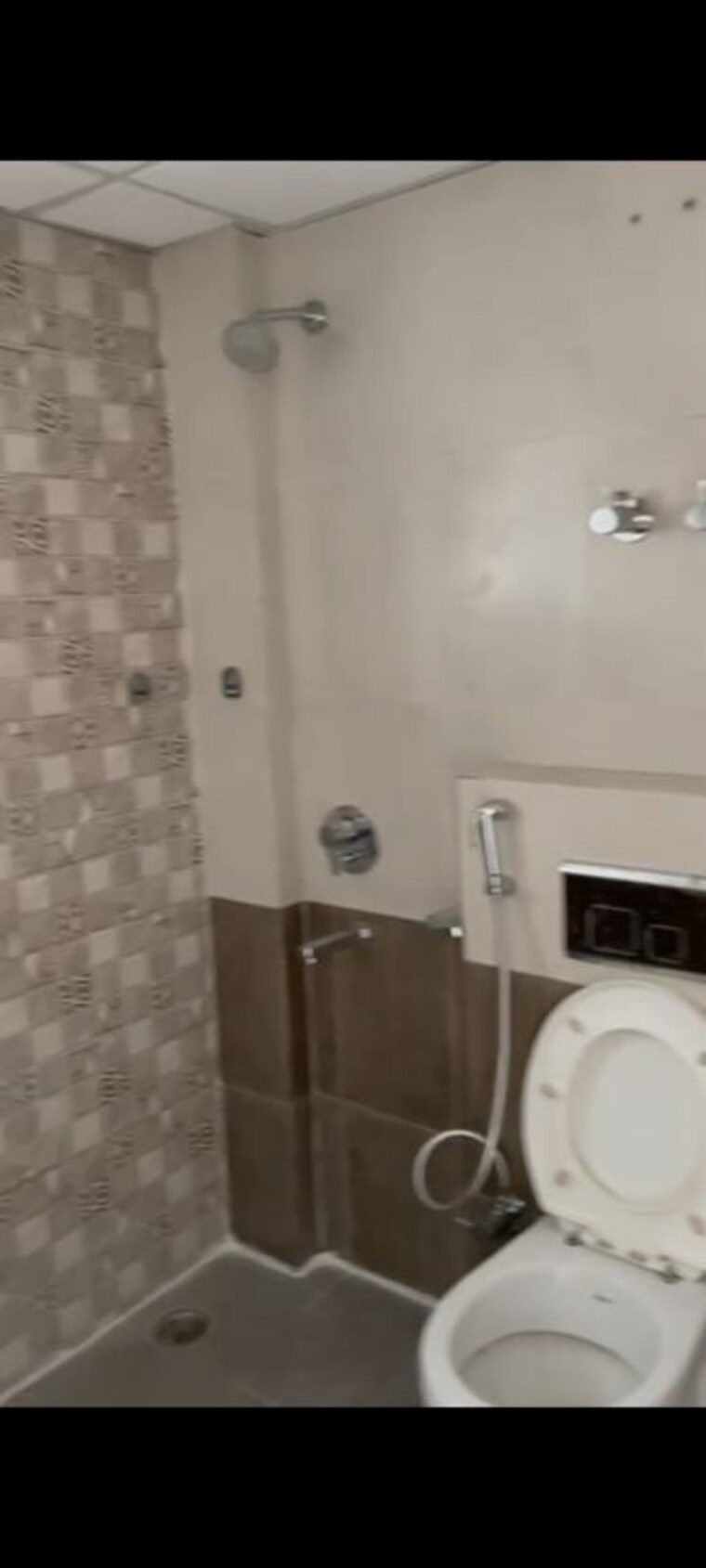 Bathroom, ats-dolce 5 Bedroom 2800 Sq.Ft. Apartment In Zeta I Greater Noida Greater Noida 10602646