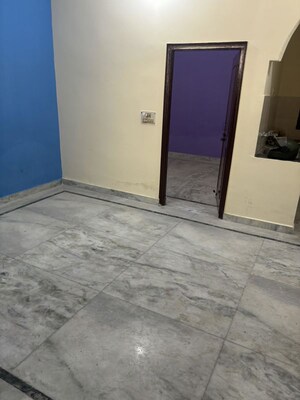 1 BHK Builder Floor For Rent in Sector 22
