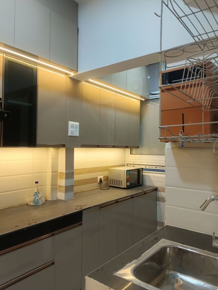 Kitchen, shri-radha-aqua-garden 2 Bedroom 1050 Sq.Ft. Apartment In Sector 16b Greater Noida Greater Noida 10602652
