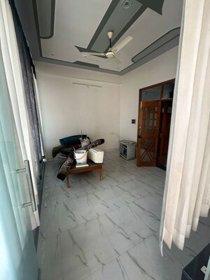 Parking in 6 BHK Independent House at Kamta – for Sale