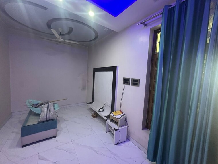 Bathroom, kamta 6 Bedroom 3000 Sq.Ft. Independent House In Kamta Lucknow 10602664