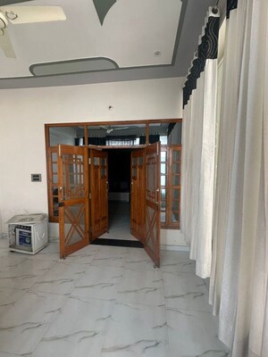 Building Lobby in 6 BHK Independent House at Kamta – for Sale