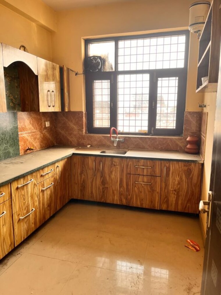 Washroom, ansal-plaza-sector-23 2 Bedroom 1500 Sq.Ft. Builder Floor In Sector 23 Gurgaon 10602672