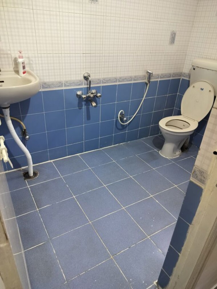 Bathroom, sonesta-residency 2 Bedroom 1200 Sq.Ft. Apartment In Cv Raman Nagar Bangalore 10602536