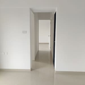 Room in 2 BHK Apartment at ARV Regalia, Nibm Annexe – for Rent