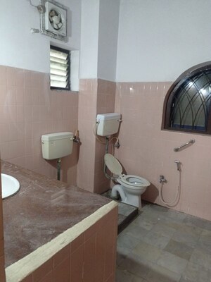 Bathroom in 3 BHK Builder Floor at Jubilee Residency, Jubilee Hills – for Rent