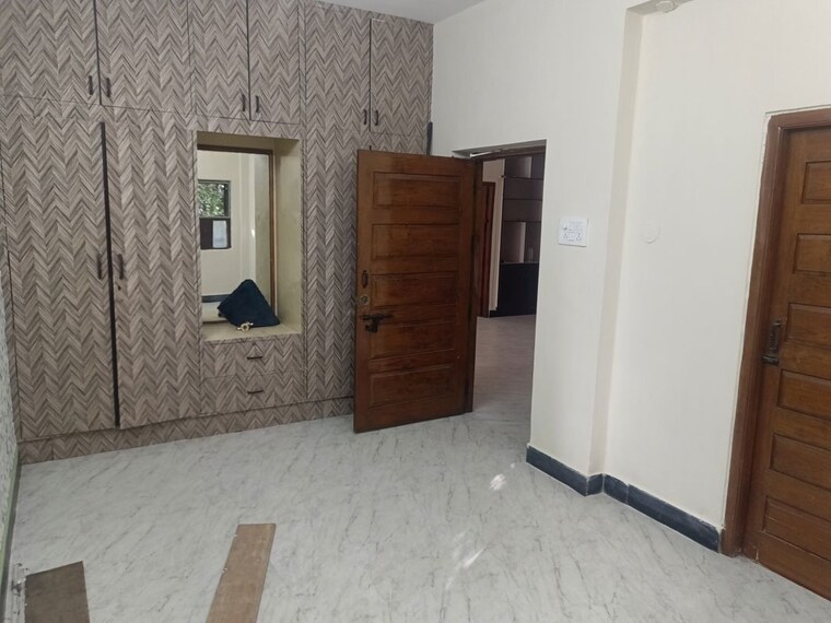 Room, jubilee-residency 3 Bedroom 2500 Sq.Ft. Builder Floor In Jubilee Hills Hyderabad 10602699