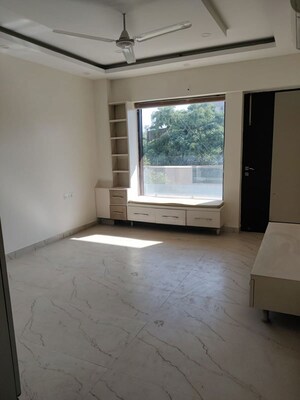 3 BHK Apartment For Rent in Mahindra Luminare, Sector 59