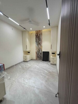 Bedroom in 3 BHK Builder Floor at Nawada – for Rent