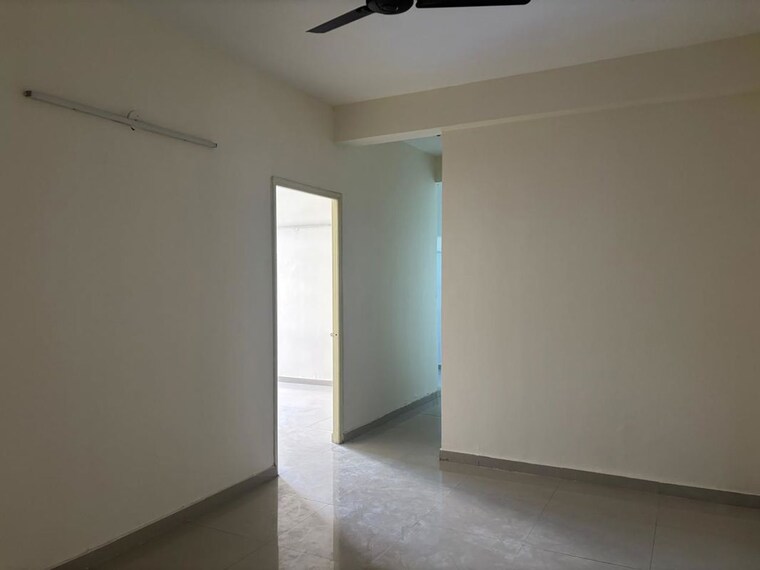 Room, pyramid-square-67a 2 Bedroom 710 Sq.Ft. Apartment In Sector 67 Gurgaon 10602727