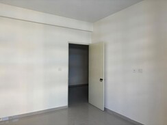 2 BHK Apartment For Rent in Pyramid Square 67A