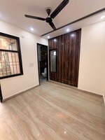 2 BHK 900 Sq.Ft. Builder Floor in Meenakshi Garden
