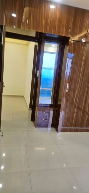 2 BHK Apartment For Rent in Pyramid Urban Homes 3, Sector 67a