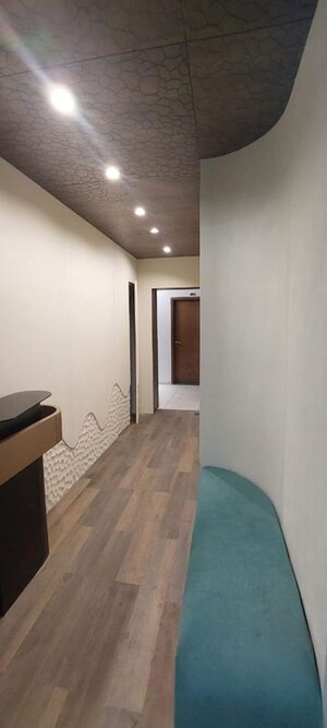 Room in  Office Space at Navrangpura – for Rent