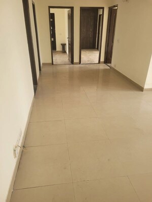 Room in 4 BHK Apartment at Mahindra Luminare, Sector 59 – for Rent