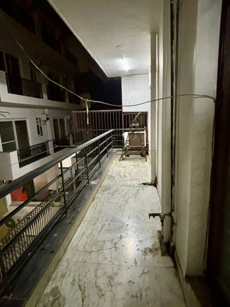 Balcony, sector 4 1 Bedroom 852 Sq.Ft. Independent House In Sector 4 Gurgaon 10602753