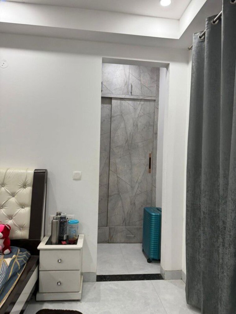 Bathroom, sector 4 1 Bedroom 847 Sq.Ft. Independent House In Sector 4 Gurgaon 10602785