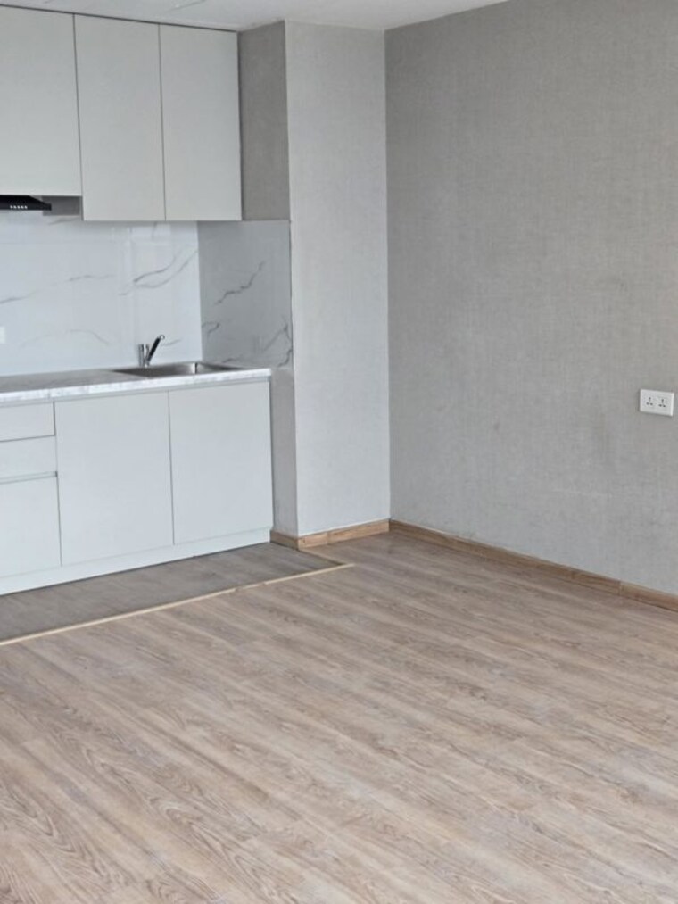 Room, sector 22 1 Bedroom 1000 Sq.Ft. Builder Floor In Sector 22 Gurgaon 10602774