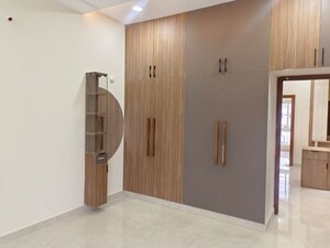 Room in 3 BHK Apartment at Urbana Central Park, Banjara Hills – for Rent