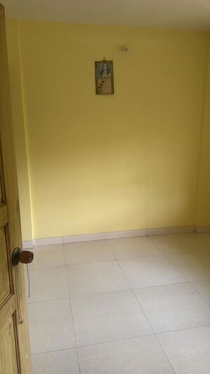 Room in 1 BHK Apartment at Swastik Residency 1, Ghodbunder Road – for Rent