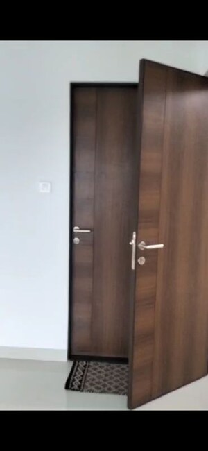 Furnished Amenities in 2 BHK Apartment at Arkade Serene, Malad West – for Rent