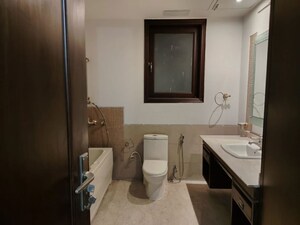 Team Area in 3 BHK Builder Floor at Shivalik Colony – for Rent