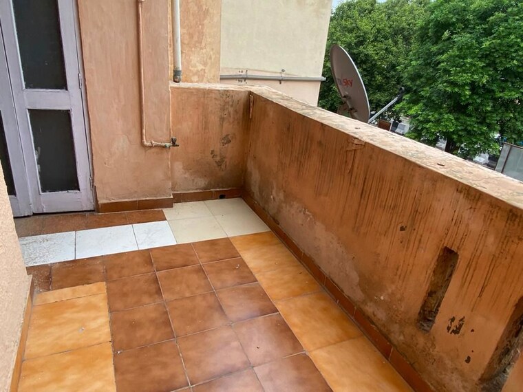 Kitchen, sarita vihar 3 Bedroom 1650 Sq.Ft. Apartment In Sarita Vihar Delhi 10602688