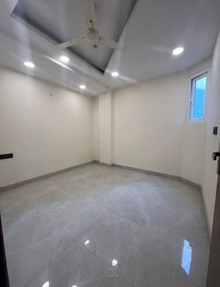 Bedroom, malviya nagar 3 Bedroom 200 Sq.Yd. Builder Floor In Malviya Nagar Delhi 10602826