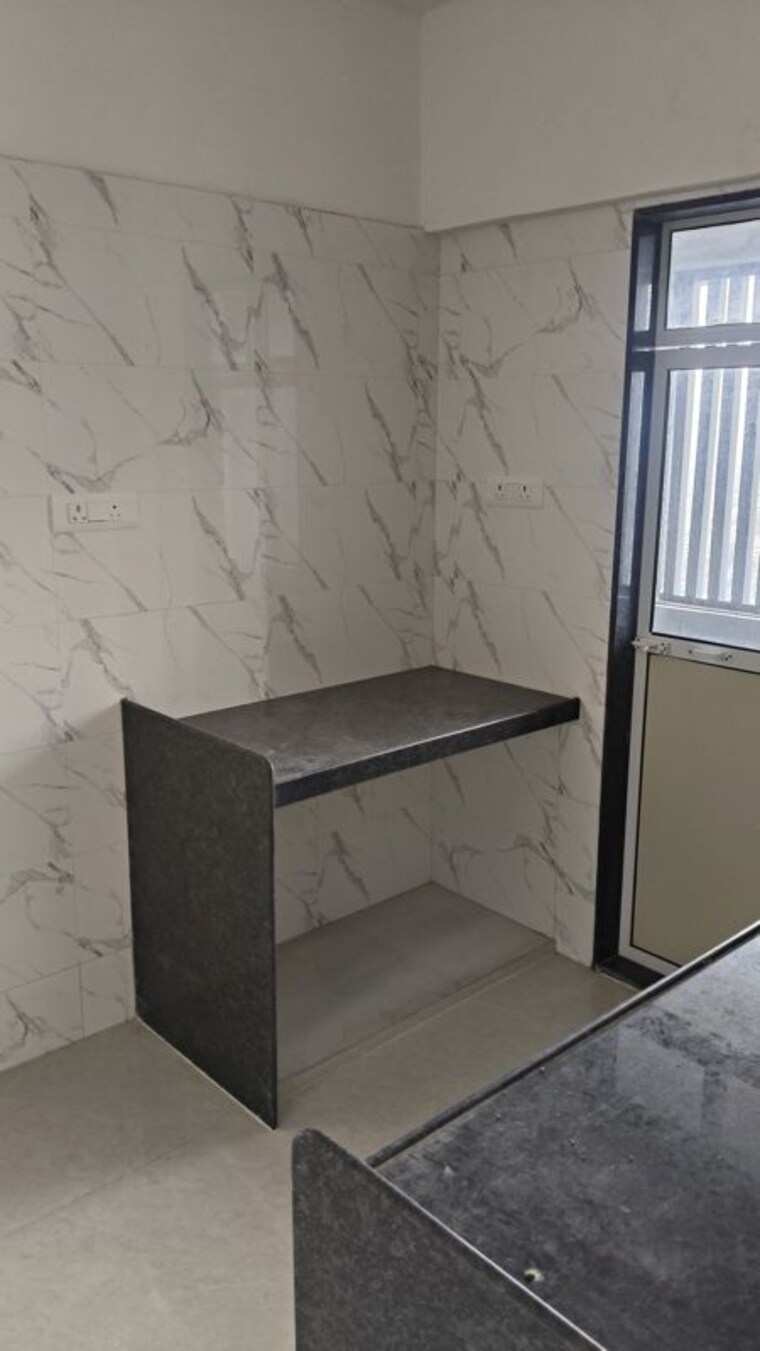 Bathroom, shreeji-plaza 1 Bedroom 450 Sq.Ft. Apartment In Malad West Mumbai 10602822