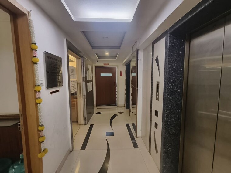 undefined, senapati bapat road Commercial Office Space 1040 Sq.Ft. In Senapati Bapat Road Pune 10602830