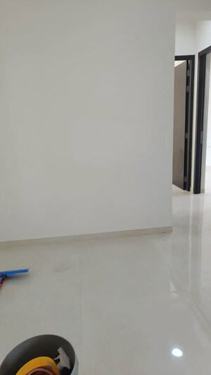 Room in 2 BHK Apartment at Ellora Apartment Santacruz, Santacruz East – for Rent