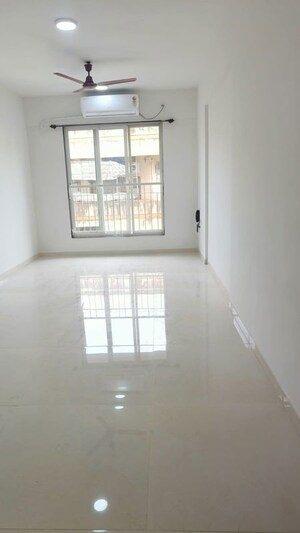 Room in 2 BHK Apartment at Ellora Apartment Santacruz, Santacruz East – for Rent