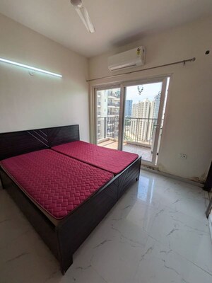 Bedroom in 3 BHK Builder Floor at Sector 46 – for Rent