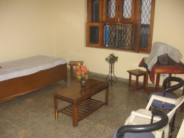 Living Room, sector 4 1 Bedroom 877 Sq.Ft. Independent House In Sector 4 Gurgaon 10602877