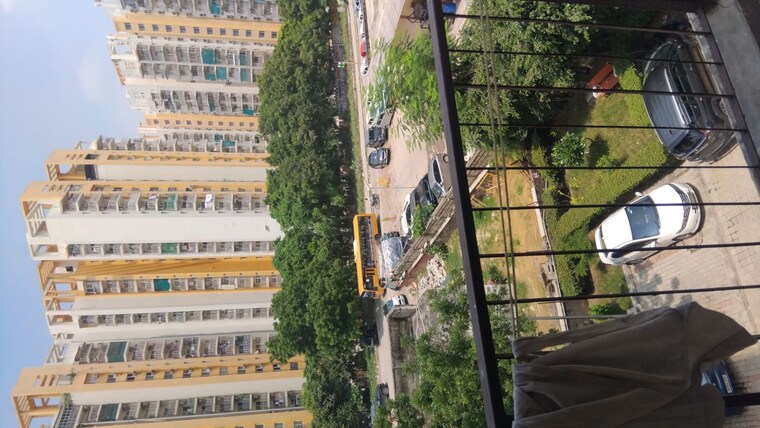Exterior View, auric-city-homes 1 Bedroom 350 Sq.Ft. Apartment In Sector 82 Faridabad 10602882