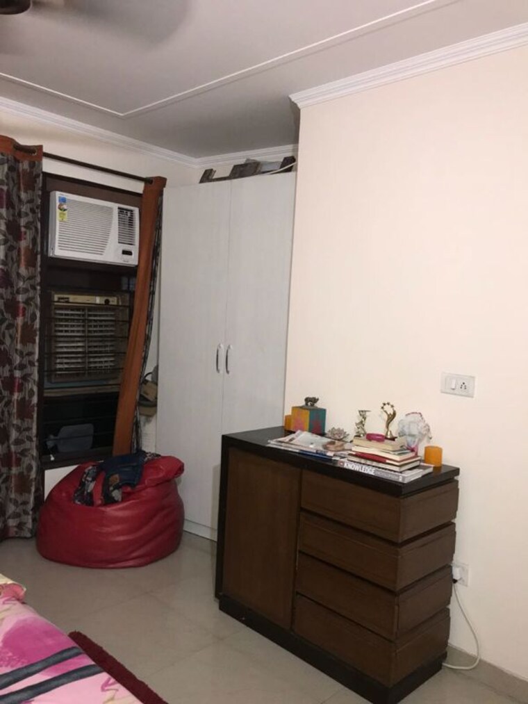undefined, sector 4 1 Bedroom 811 Sq.Ft. Independent House In Sector 4 Gurgaon 10602885