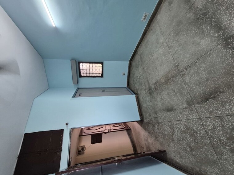 Room, mayur vihar 2.5 Bedroom 1050 Sq.Ft. Apartment In Mayur Vihar Delhi 10602886