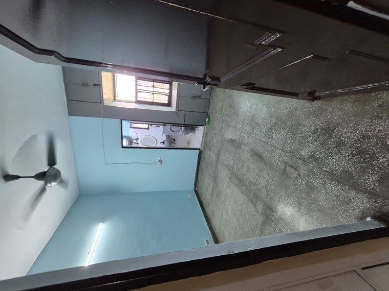 undefined, mayur vihar 2.5 Bedroom 1050 Sq.Ft. Apartment In Mayur Vihar Delhi 10602886