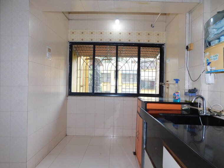 Kitchen, nehru nagar 2 Bedroom 550 Sq.Ft. Apartment In Nehru Nagar Mumbai 10602889