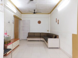 Living Room in 2 BHK Apartment at Nehru Nagar – for Rent