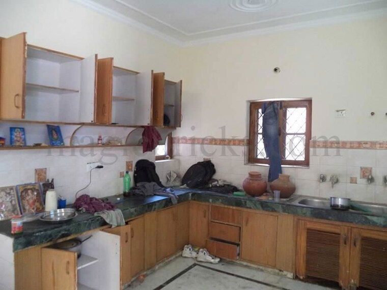Kitchen, sector 4 1 Bedroom 900 Sq.Ft. Independent House In Sector 4 Gurgaon 10602894