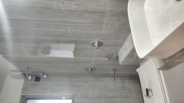Bathroom, forishna-nav-chetna 2.5 Bedroom 875 Sq.Ft. Apartment In Santacruz West Mumbai 10602899