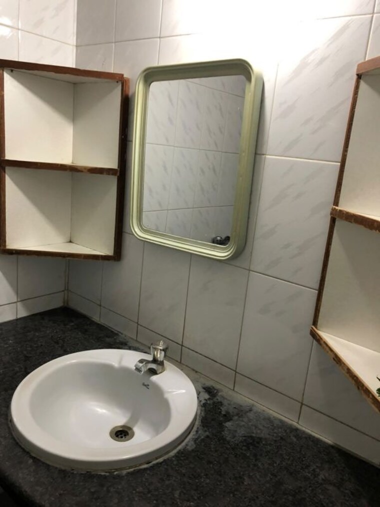 Bathroom, sayli-apartment-pashan 3 Bedroom 1500 Sq.Ft. Apartment In Pashan Pune 10602929